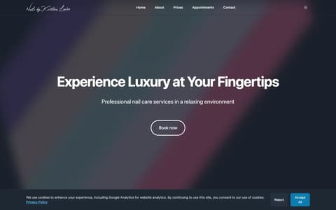 Nails by Kristina Louise website